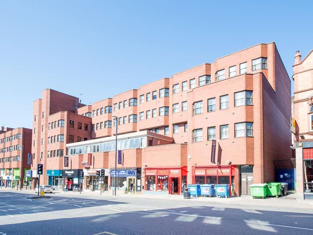 Travelodge Leeds Central Vicar Lane Exterior photo